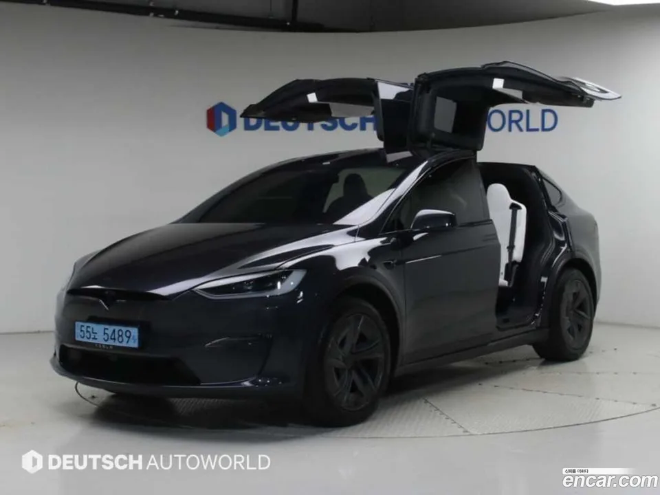 Tesla Model X 2026
