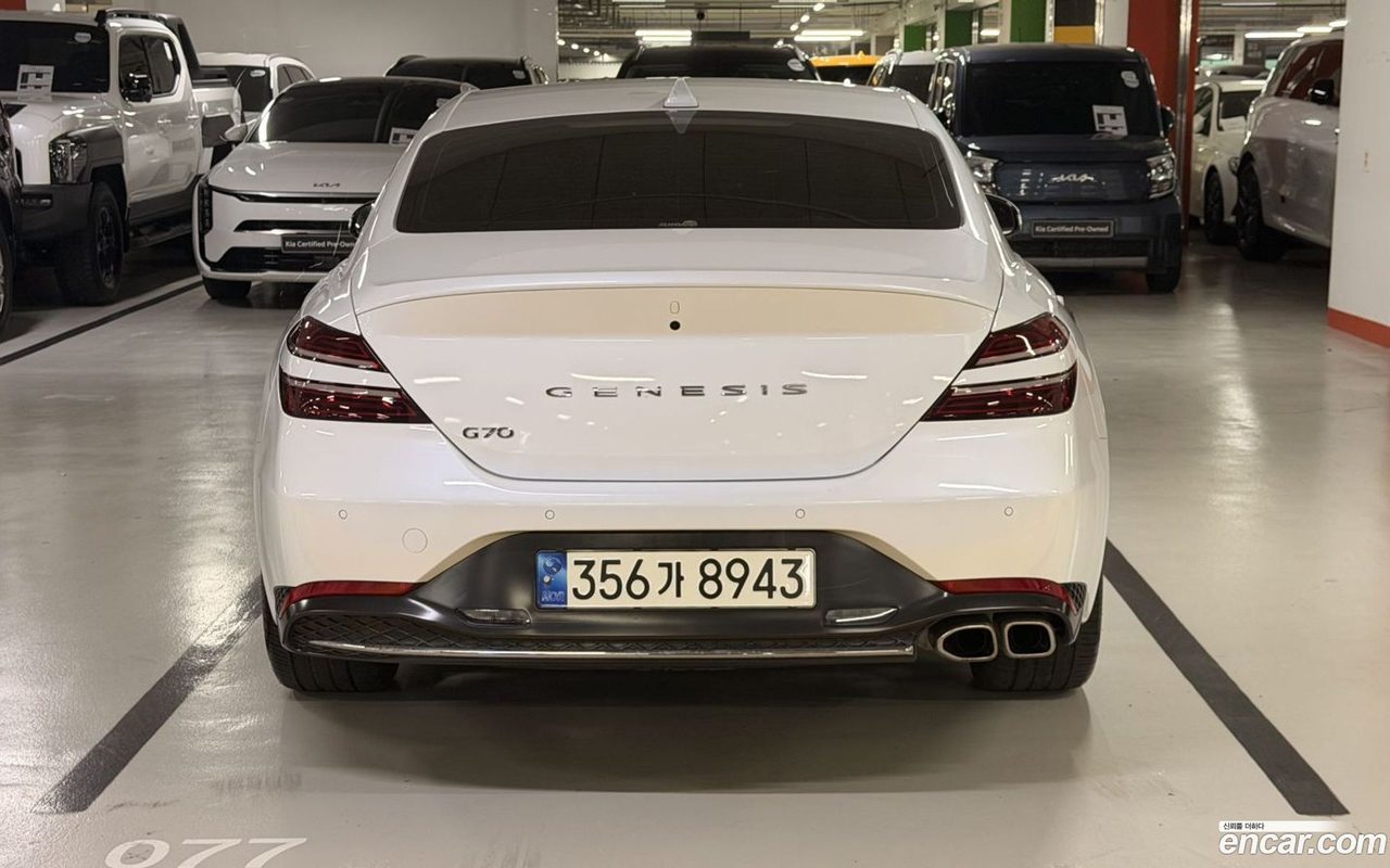 Genesis G70 2022 — 5