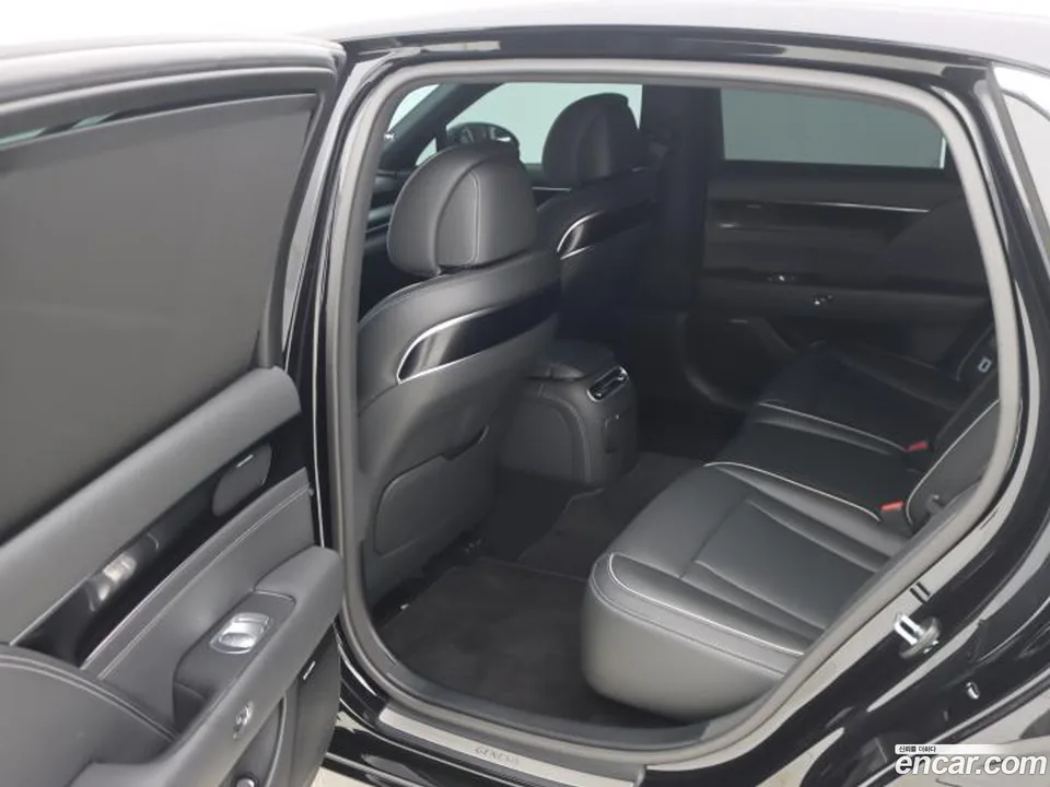 Genesis G90 3.5 AWD 2023 — миниатюра 4