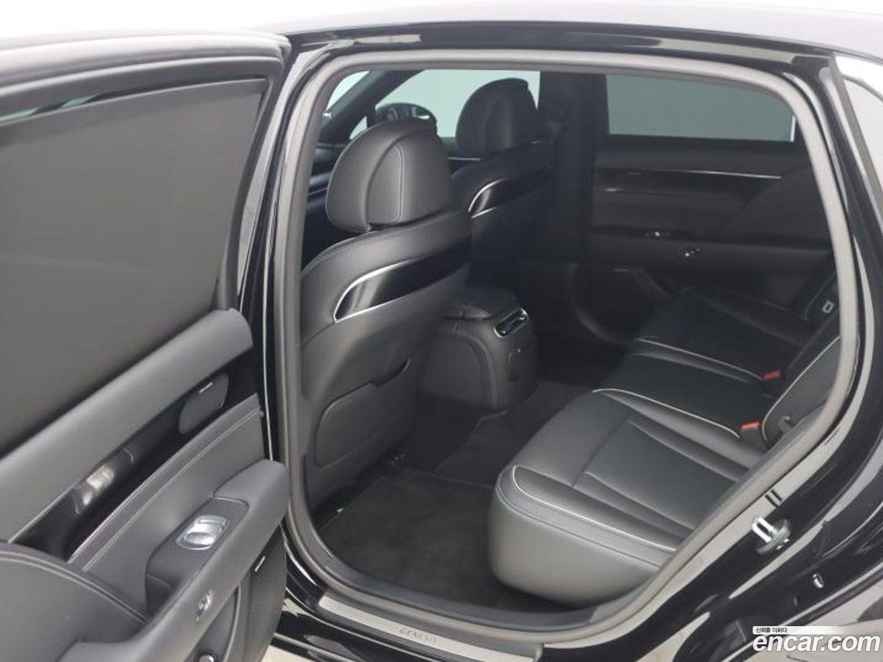 Genesis G90 2023 — 4