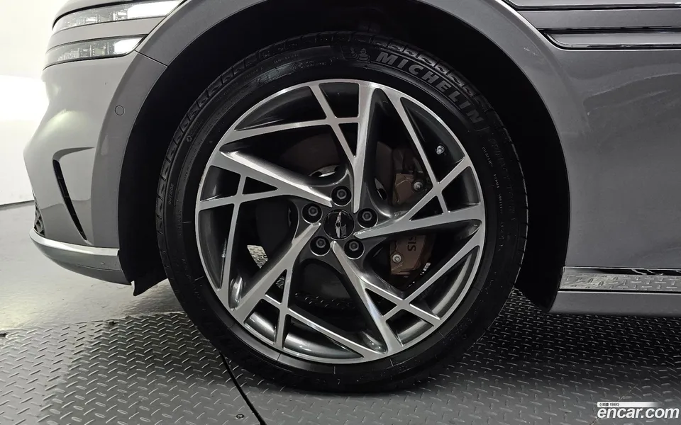 Genesis G90 3.5 e-S/C AWD 2024 — миниатюра 2