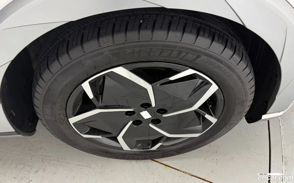 Hyundai Ioniq 5 2024 — миниатюра 2