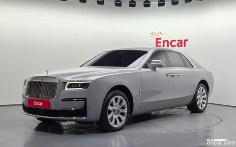 Rolls-Royce Ghost 2024