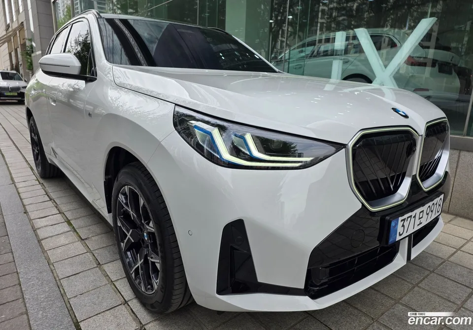 BMW X3 xDrive 20 M 2026 — фото 1, купить с доставкой в Москву