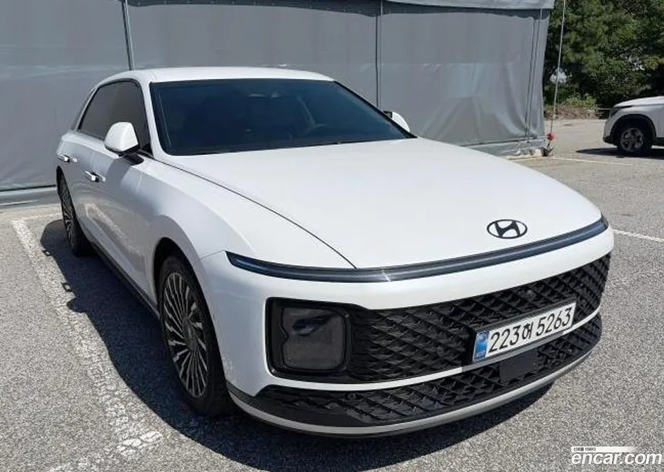 Hyundai Grandeur Hybrid 2024 — фото 1, купить с доставкой в Москву