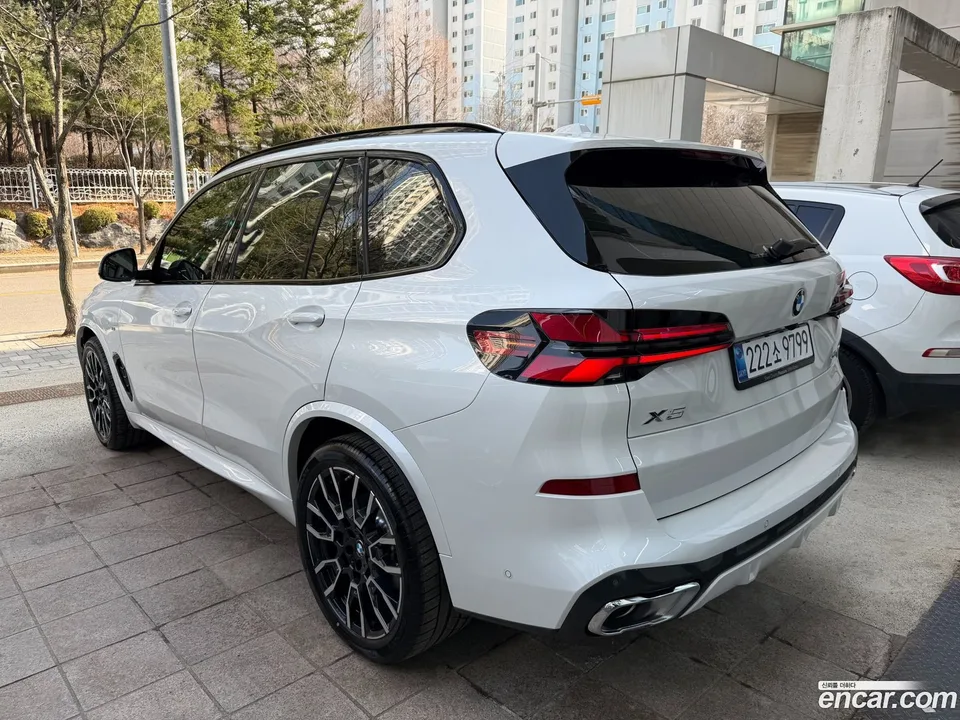BMW X5 xDrive 40i M 2026 — миниатюра 4