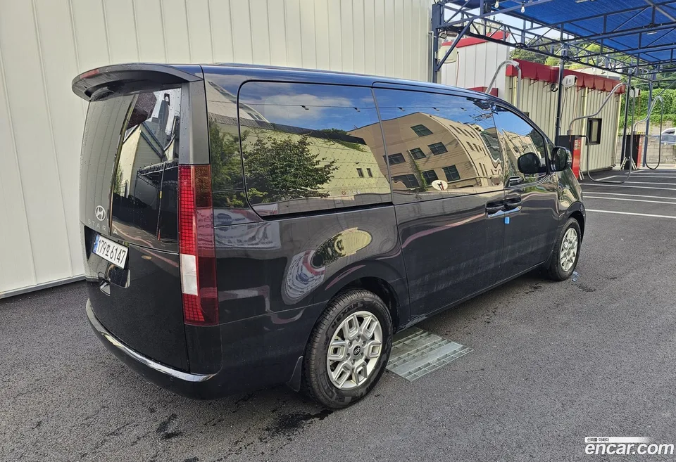 Hyundai Staria HEV 1.6 9 2024 — миниатюра 2