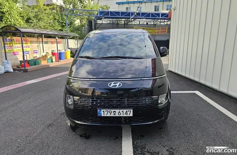 Hyundai Staria 2024 купить в Москве