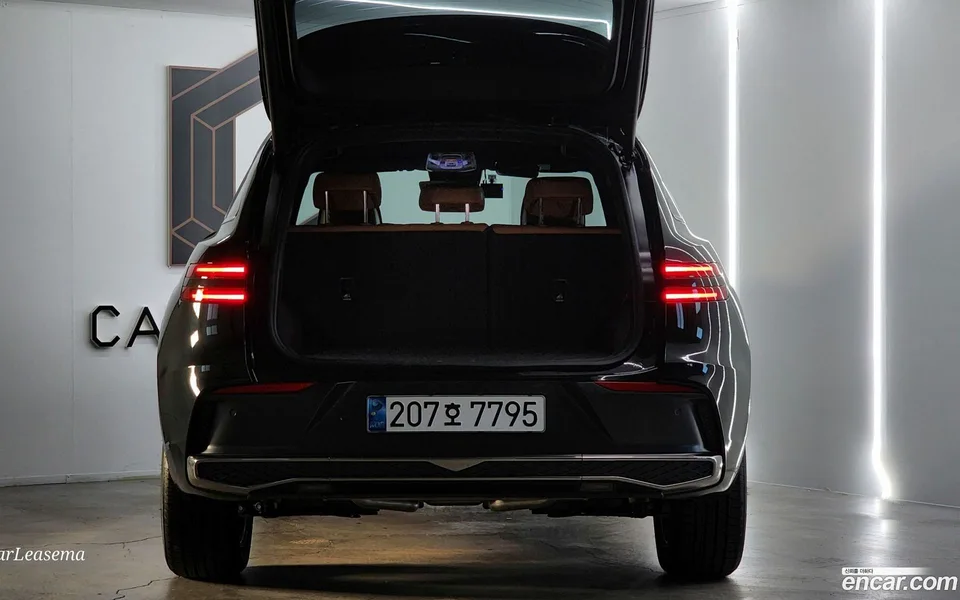 Genesis GV70 2.5T AWD 2025 — миниатюра 2