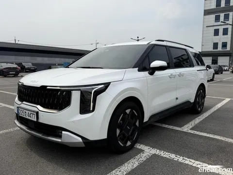 Kia Carnival 2025 buy in Moscow