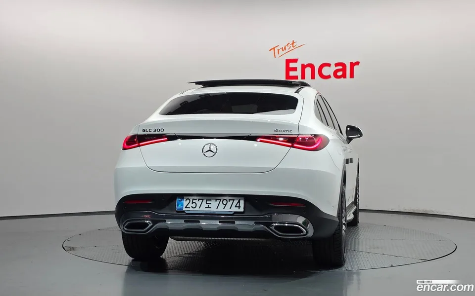 Mercedes-Benz GLC-Class GLC300 4MATIC 2025 — миниатюра 4