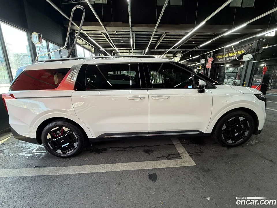 Kia Carnival 9 2024 — миниатюра 2