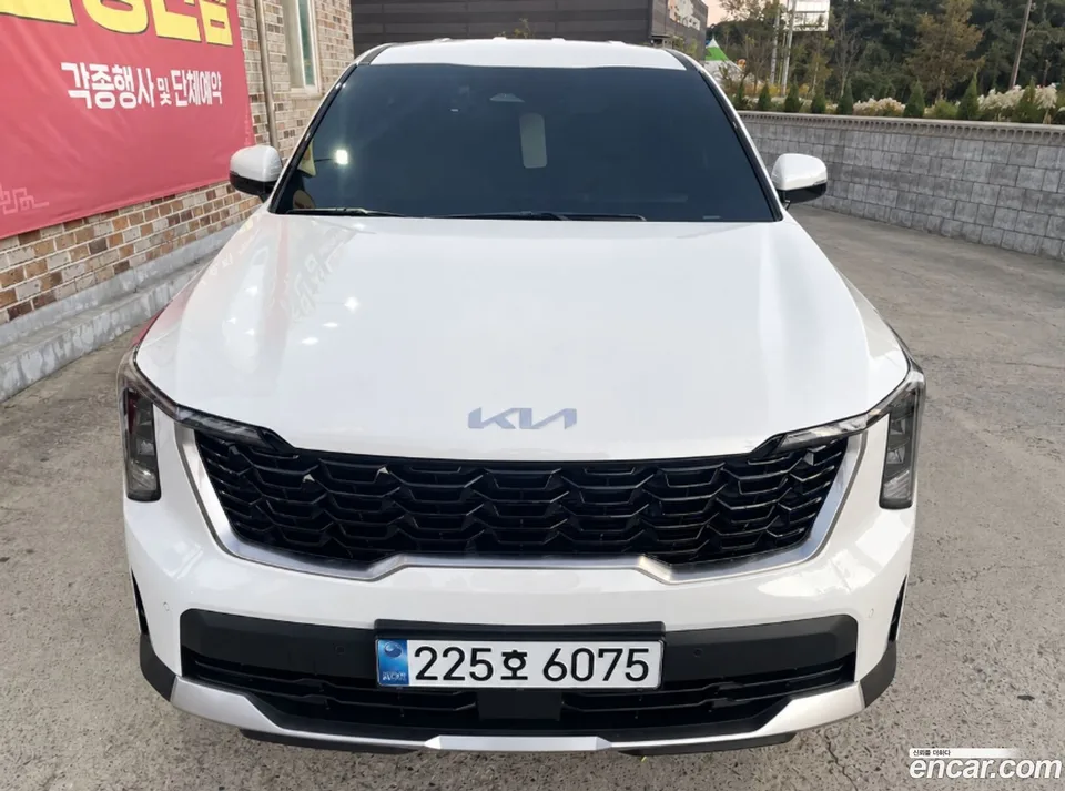 Kia Sorento HEV 1.6 2WD 2025 — фото 1, купить с доставкой в Москву