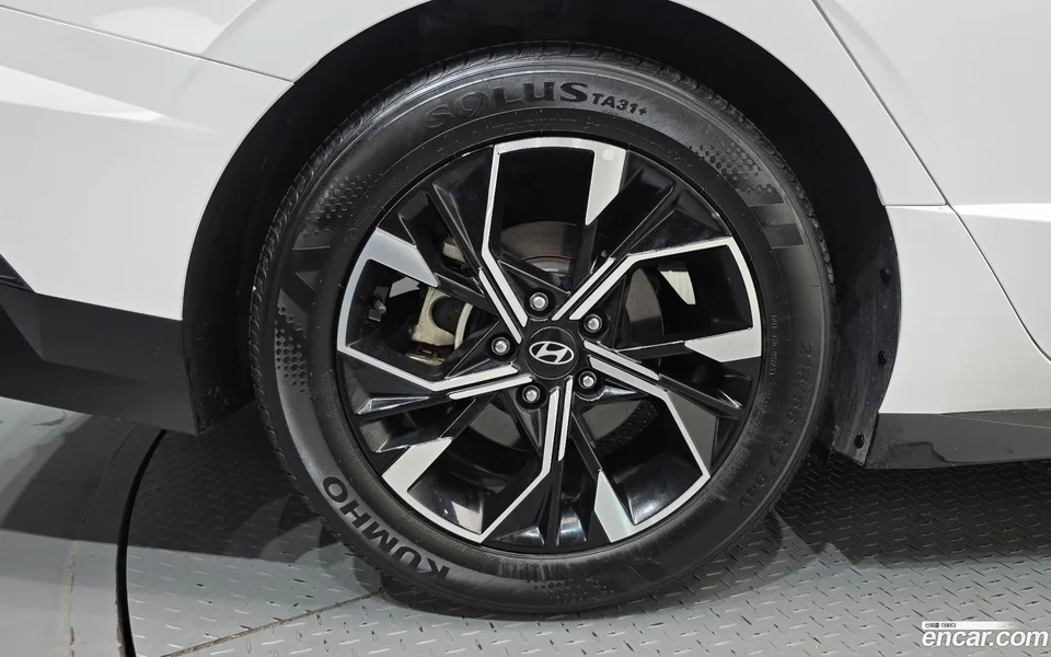 Hyundai Sonata The Edge 2.0 LPG() 2023 — миниатюра 2