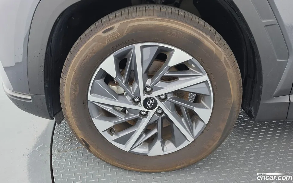 Hyundai Tucson 1.6 2WD 2023 — миниатюра 2