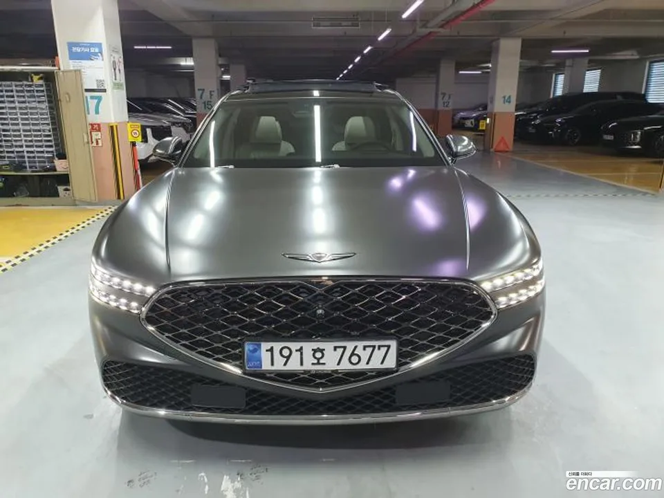 Genesis G90 3.5 AWD 2023 — миниатюра 3