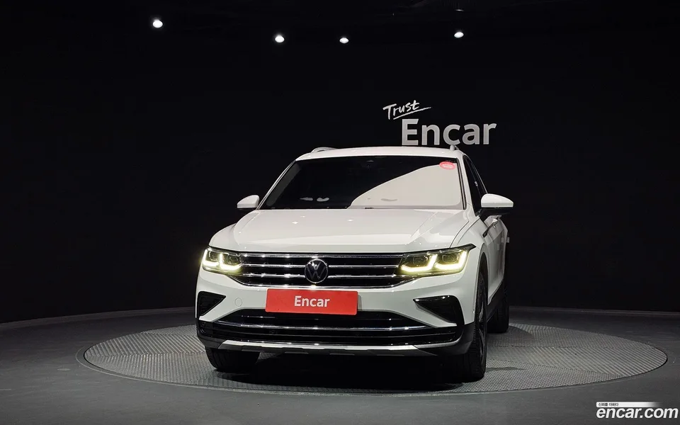 Volkswagen Tiguan 2.0 TDI 2022 — миниатюра 3
