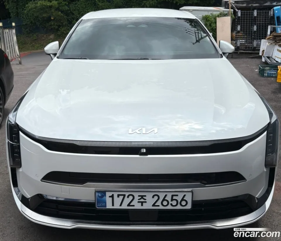 Kia K8 2.5 2WD 2025 — фото 1, купить с доставкой в Москву