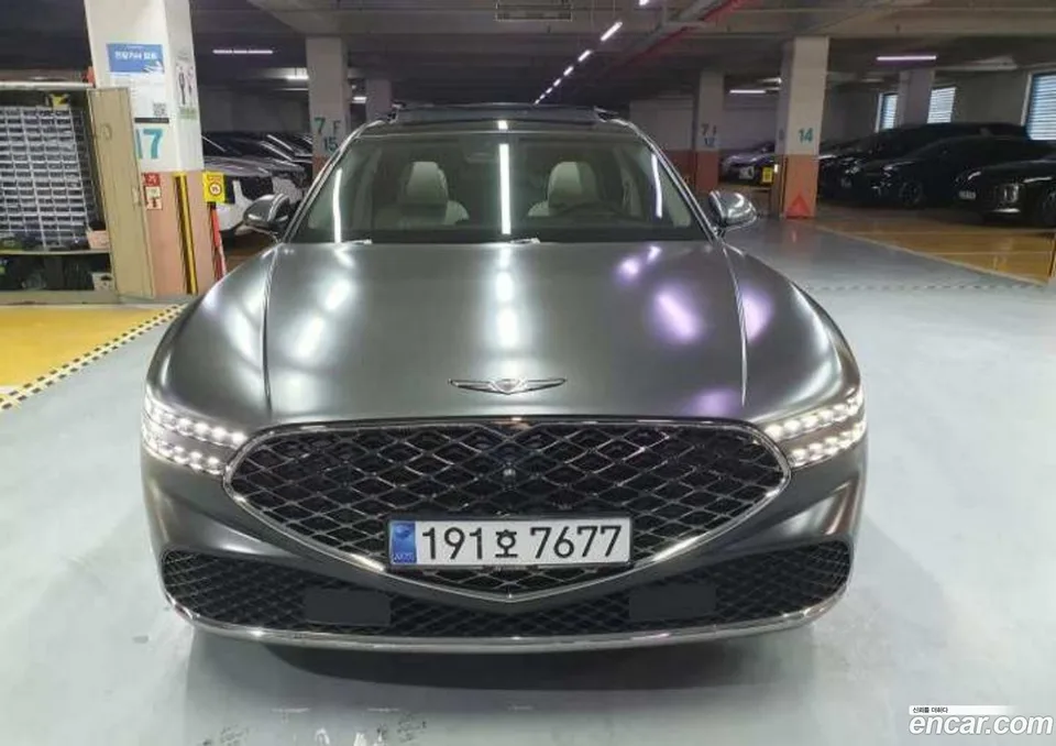 Genesis G90 3.5 AWD 2023 — фото 1, купить с доставкой в Москву