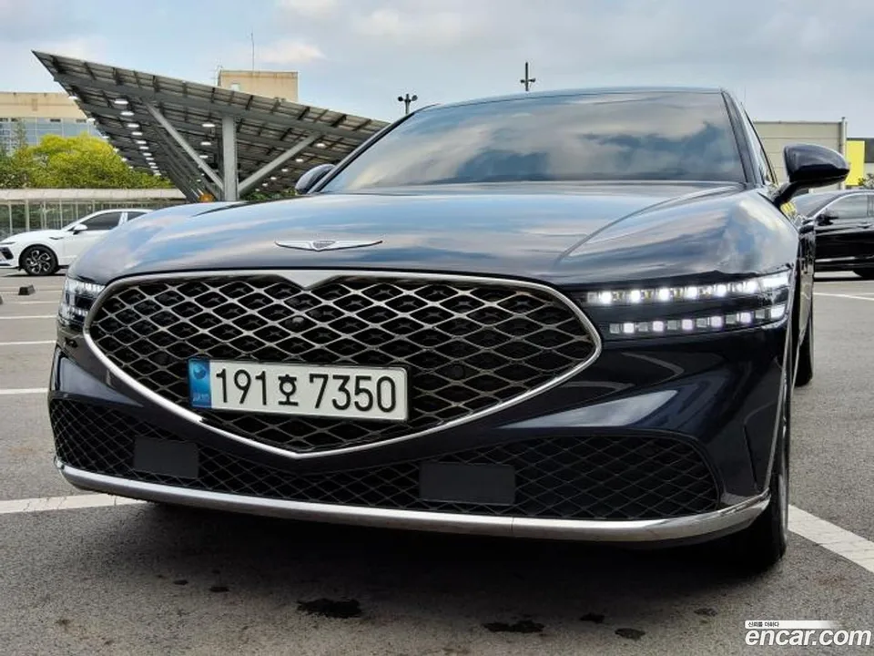 Genesis G90 3.5 AWD 2023 — миниатюра 5
