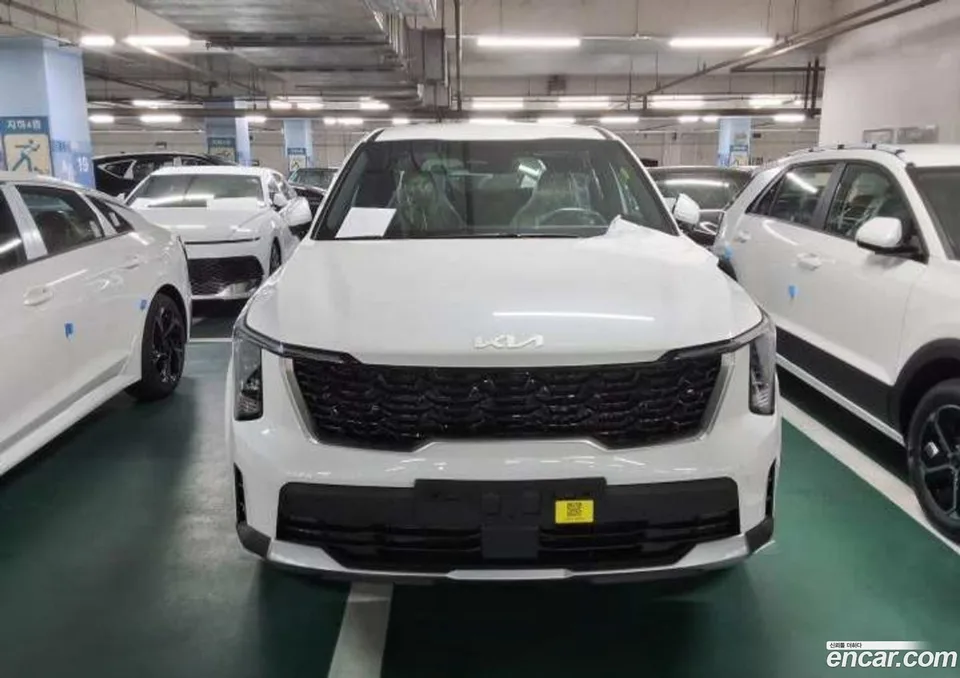 Kia Sorento HEV 1.6 2WD 2026 — фото 1, купить с доставкой в Москву