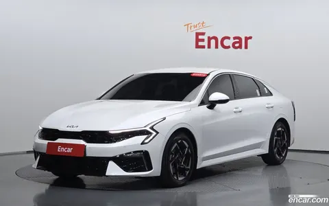 Kia K5 2025 купить в Москве