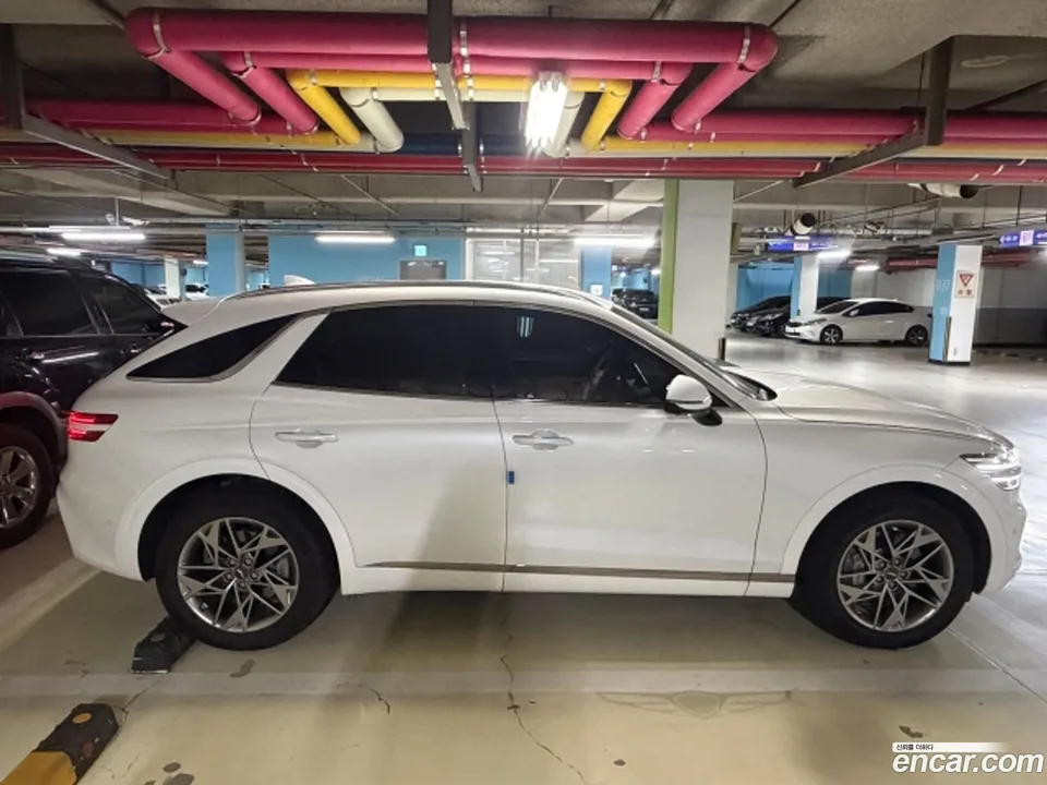 Genesis GV70 2.5T AWD 2023 — миниатюра 3