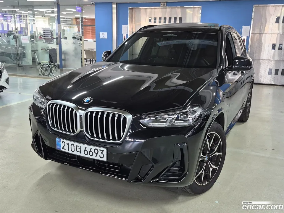 BMW X3 xDrive 20i M 2024 — миниатюра 3