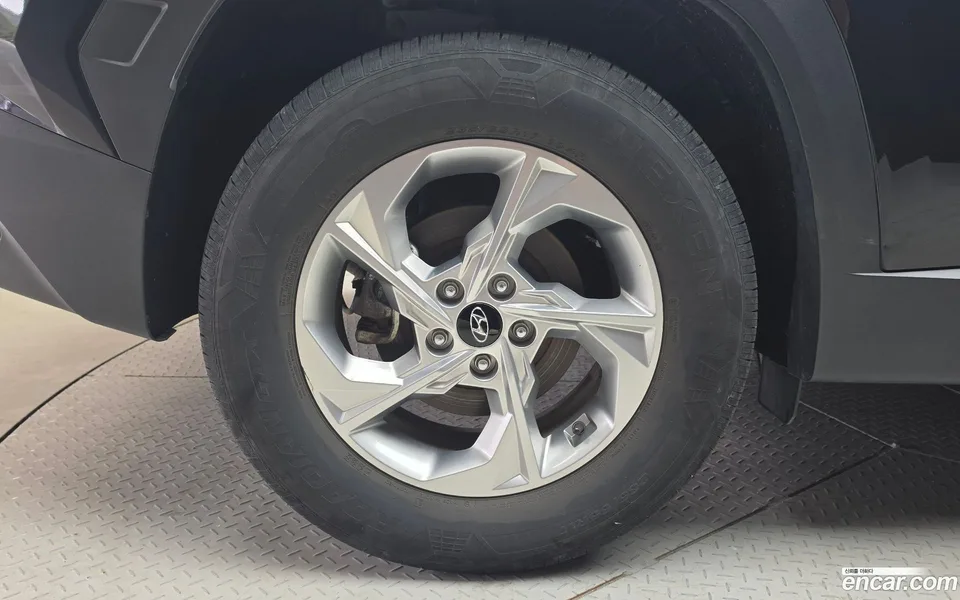 Hyundai Tucson 1.6 2WD 2023 — миниатюра 2