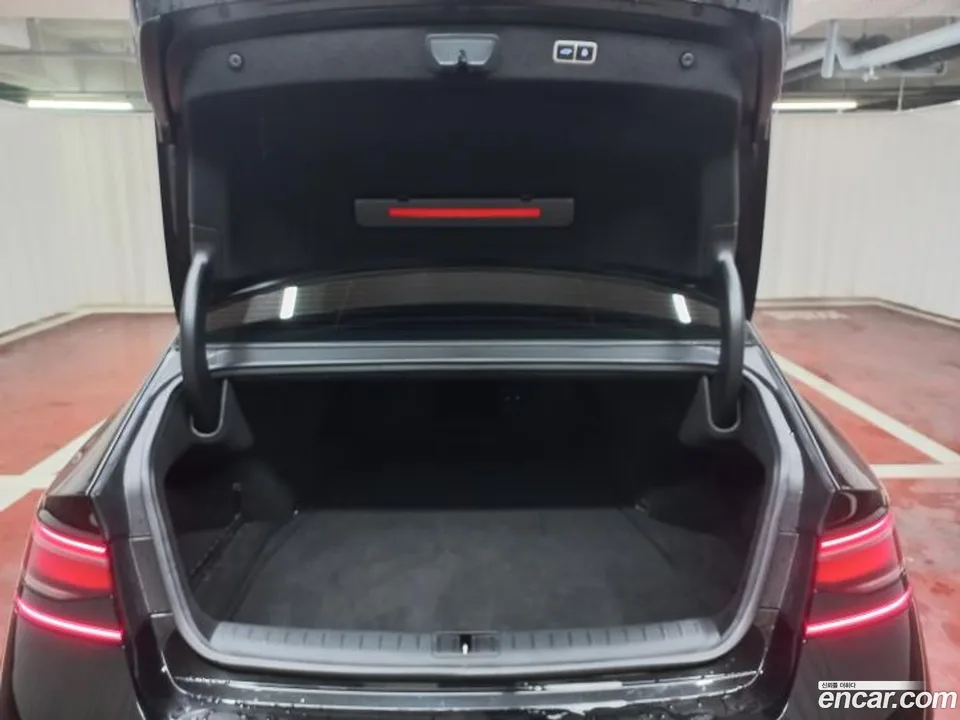Genesis G90 3.5 AWD 2023 — миниатюра 2