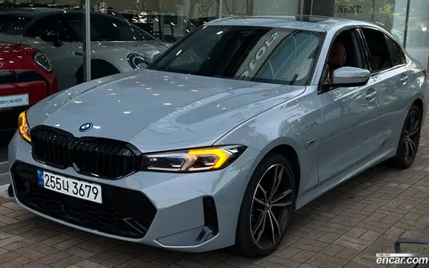 BMW 3 Series 2023 купить в Москве