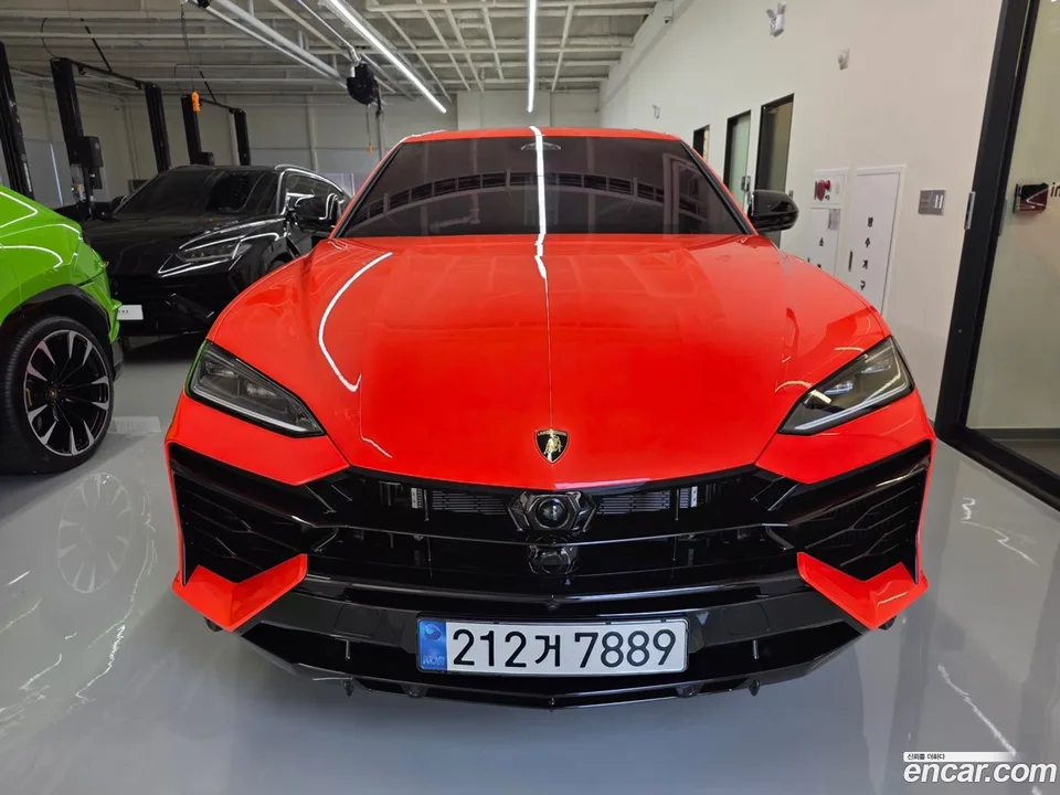Lamborghini Urus 2026