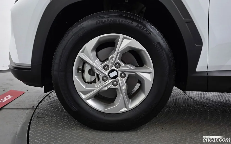 Hyundai Tucson 1.6 2WD 2023 — миниатюра 2
