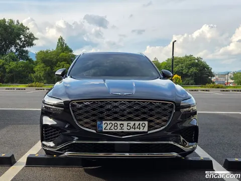 Genesis GV70 2025 buy in Moscow