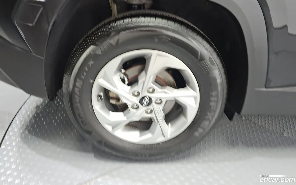 Hyundai Tucson 1.6 2WD 2023 — миниатюра 2
