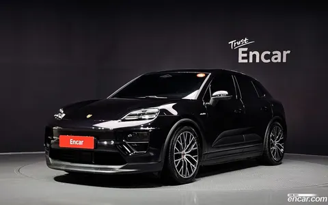 Porsche Macan Electric 2025