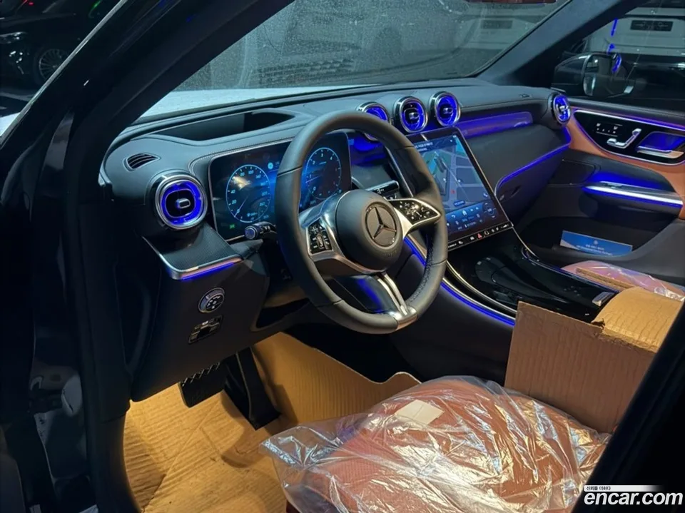 Mercedes-Benz GLC-Class GLC220 d 4MATIC 2026 — миниатюра 4