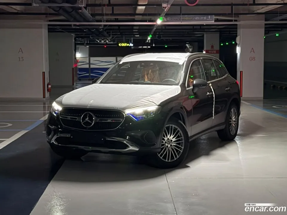 Mercedes-Benz GLC-Class GLC220 d 4MATIC 2026 — фото 1, купить с доставкой в Москву