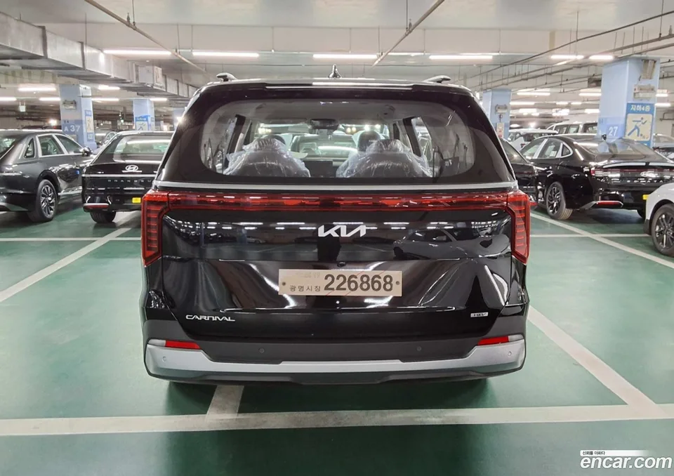 Kia Carnival HEV 9 2026 — миниатюра 3