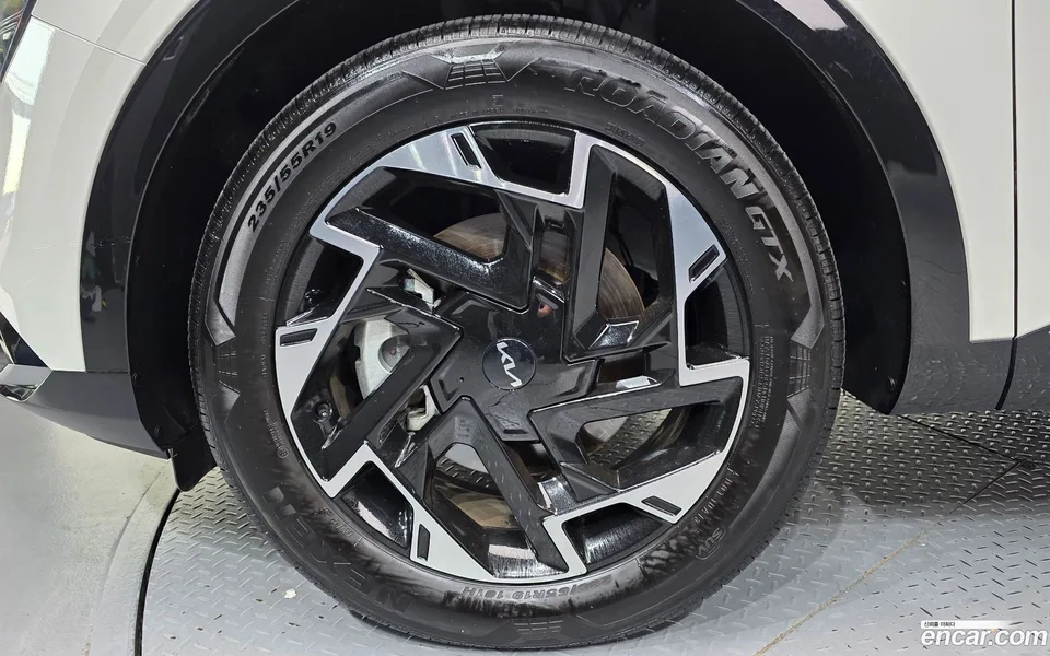 Kia Sportage 1.6 2WD 2024 — миниатюра 2