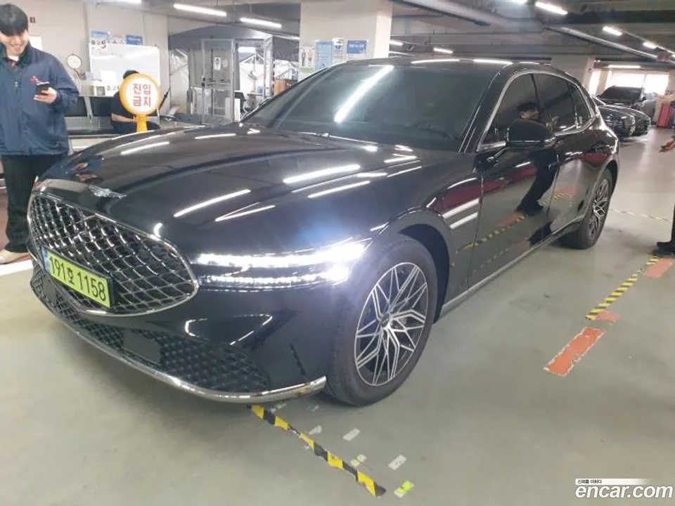 Genesis G90 3.5 AWD 2024 — фото 1, купить с доставкой в Москву
