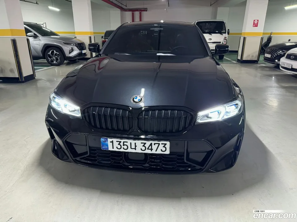 BMW 3 Series 320i M 2025 — thumbnail 3