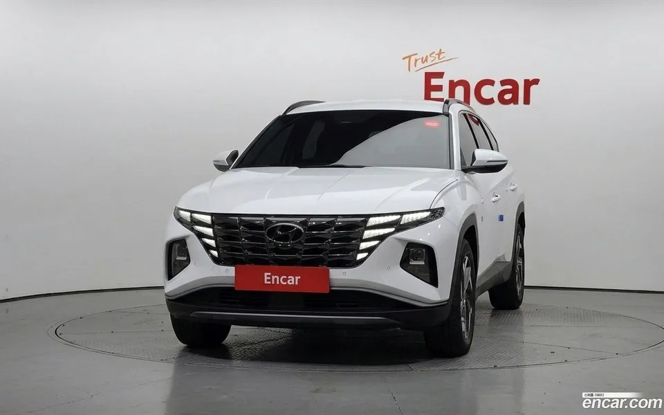 Hyundai Tucson 1.6 2WD 2023 — миниатюра 3