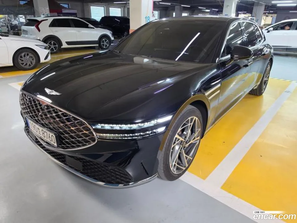 Genesis G90 3.5 AWD 2023 — фото 1, купить с доставкой в Москву