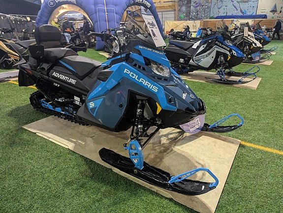 Polaris PROSTAR S4 INDY ADVENTURE 137" 4 takter 2024 — 2