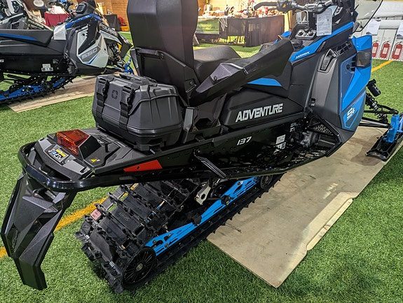 Polaris PROSTAR S4 INDY ADVENTURE 137" 4 takter 2024 — 3