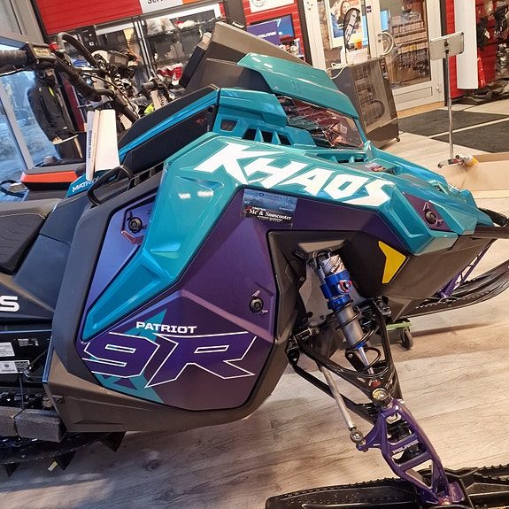 Polaris 9R RMK Khaos 2024 — 2