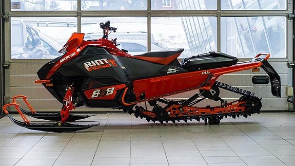 Arctic-cat RIOT 858 146" ATAC - 5 rs garanti 2025