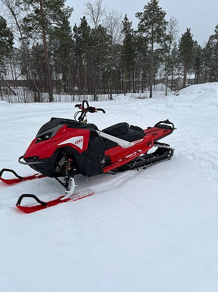 Lynx Shredder 850 turbo re 2023 — 2