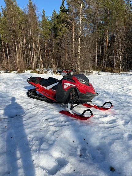 Lynx Shredder 850 turbo re 2023